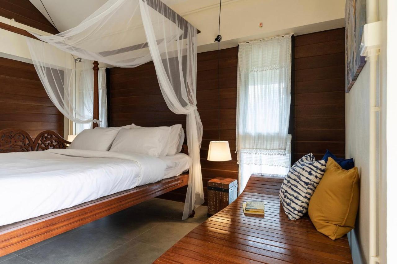 Baan Boon Bed and Breakfast Bangkok Exteriör bild