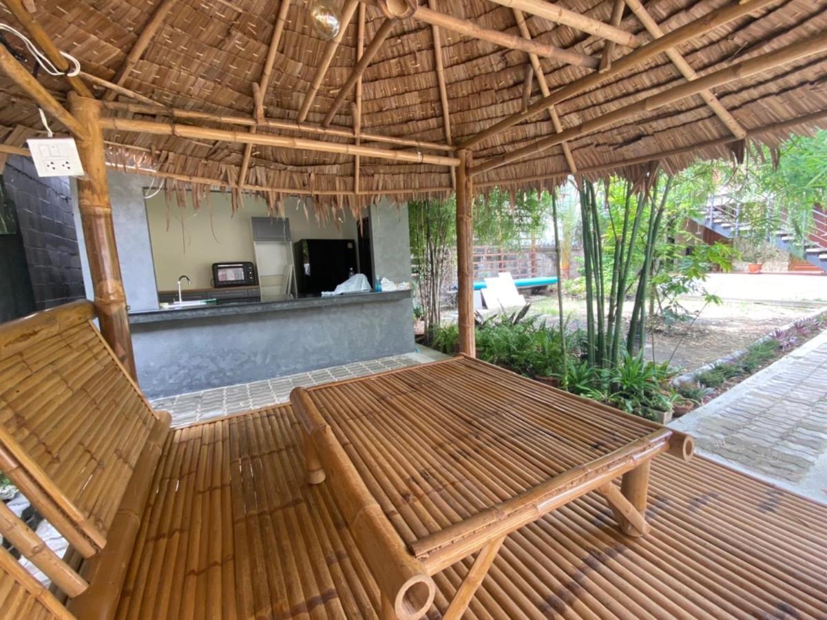 Baan Boon Bed and Breakfast Bangkok Exteriör bild