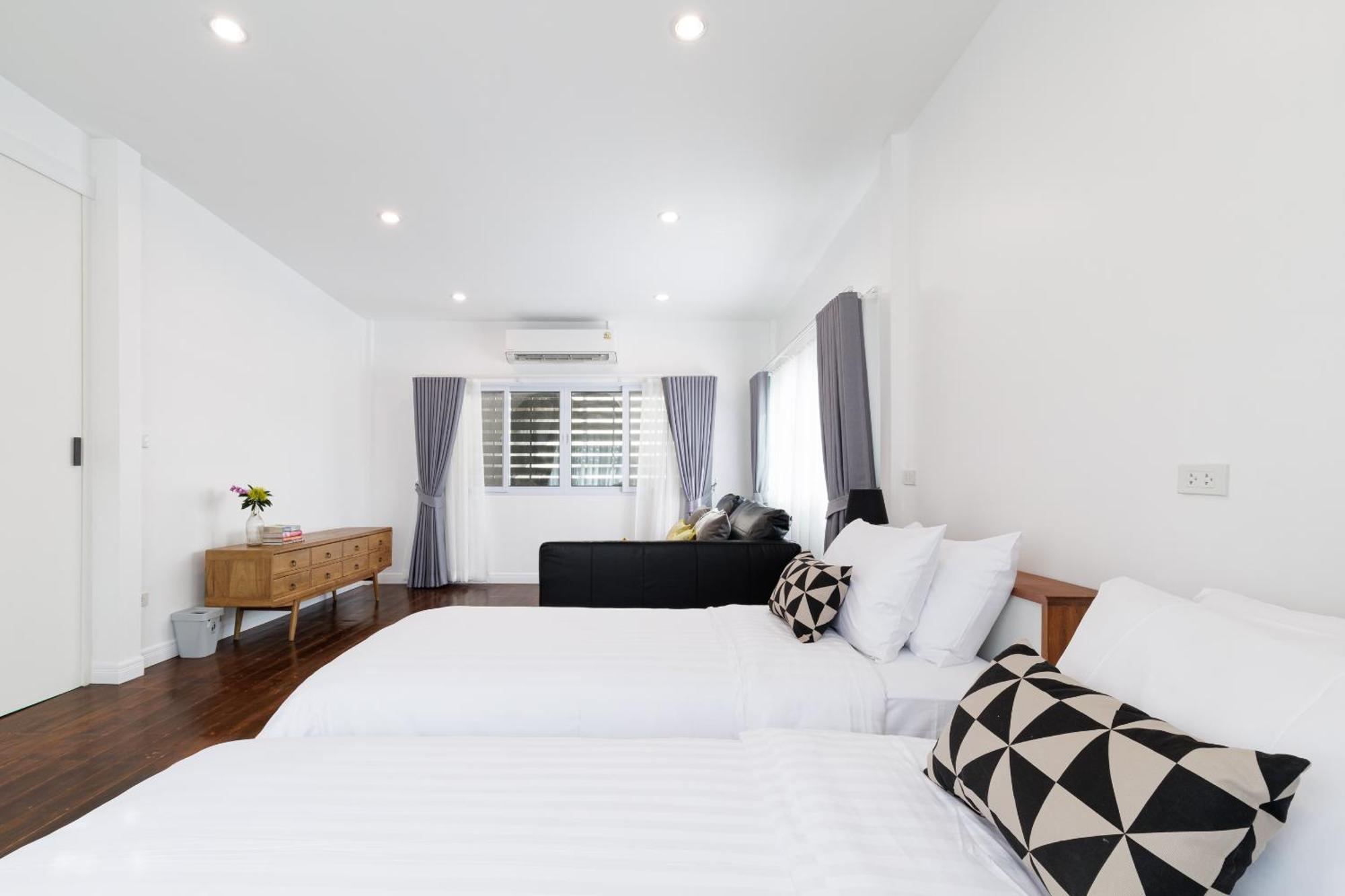 Baan Boon Bed and Breakfast Bangkok Exteriör bild